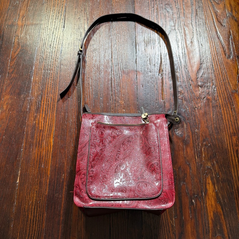 Vintage Relic by Fossil Purse Red‎ Paisley Faux Leather Crossbody Embossed Y2K